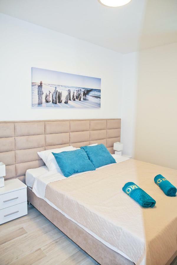 Apartments Boka Blue Dobrota 科托尔 外观 照片