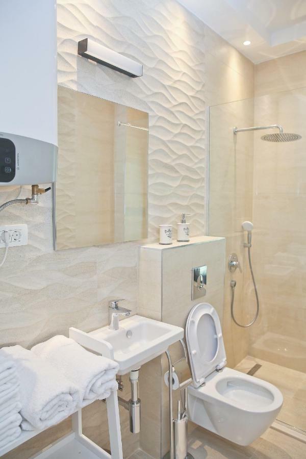 Apartments Boka Blue Dobrota 科托尔 外观 照片