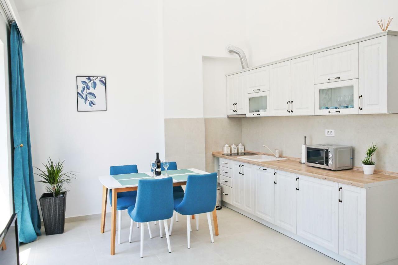 Apartments Boka Blue Dobrota 科托尔 外观 照片