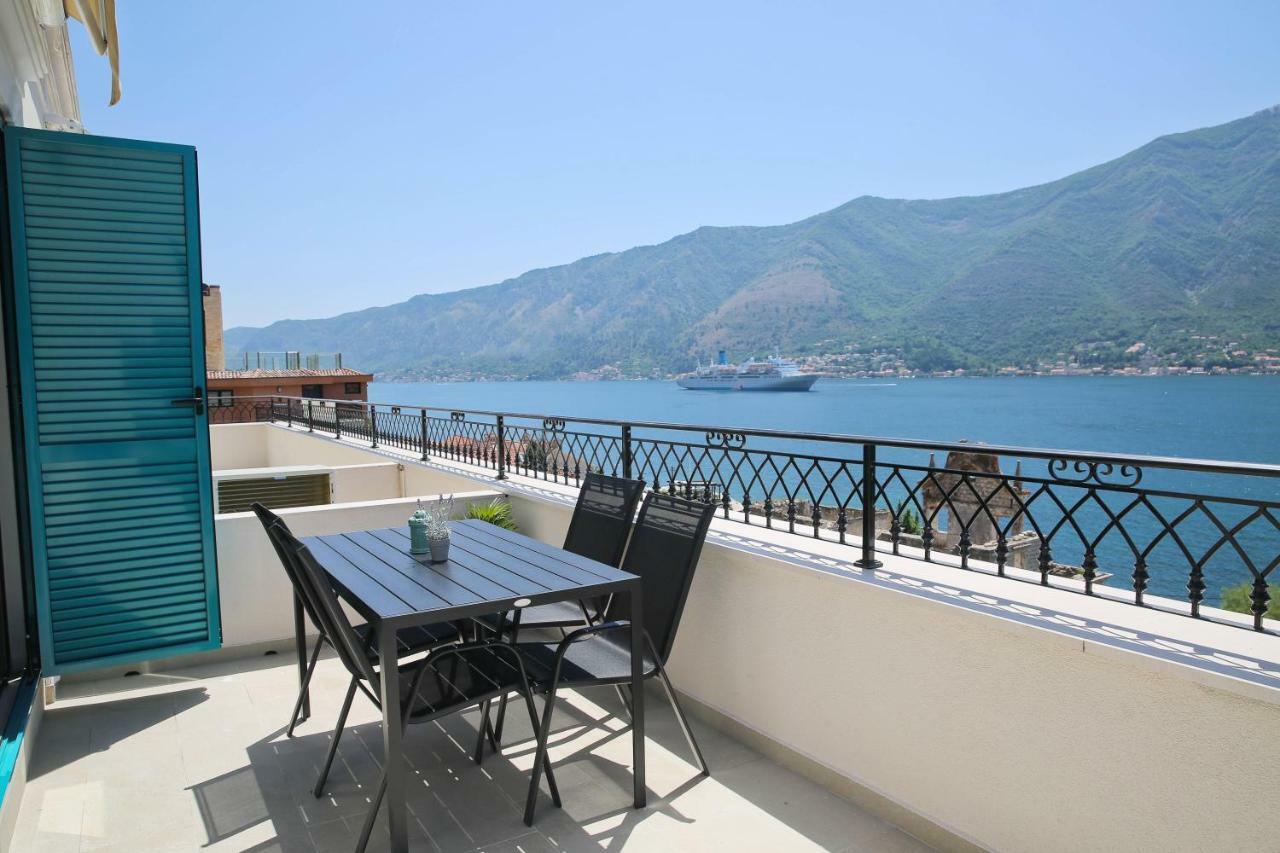 Apartments Boka Blue Dobrota 科托尔 外观 照片